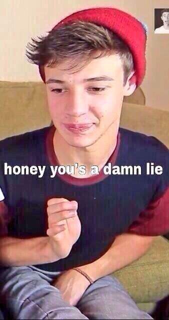 Common_Backspot's tweet image. when people say that school cheer and allstar cheer is the same thing