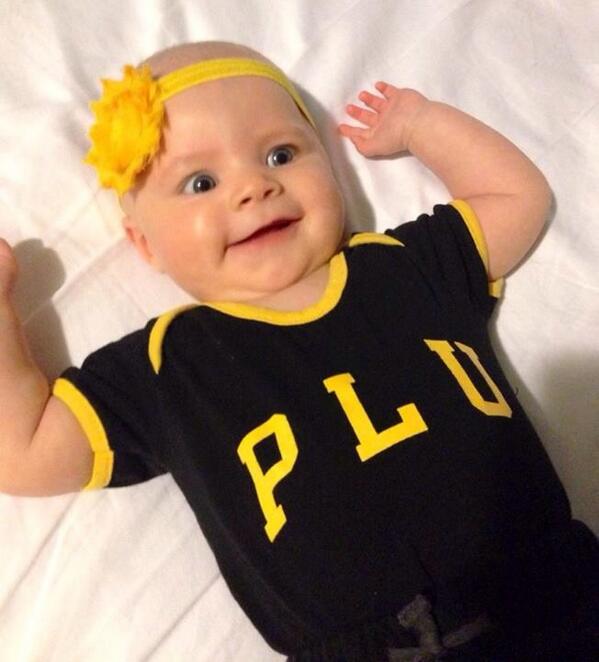 IanAJamieson's tweet photo. Congrats to the 2014 PLU Graduates on Commencement day! #PLUgrads #pluleaders http://t.co/HbaChO5yCj