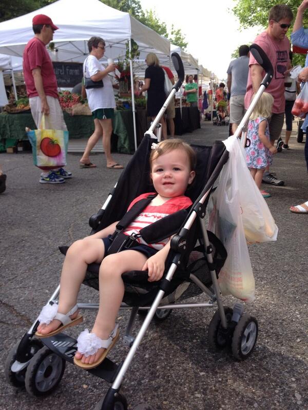staceygresham's tweet image. Fun at the farmers market
