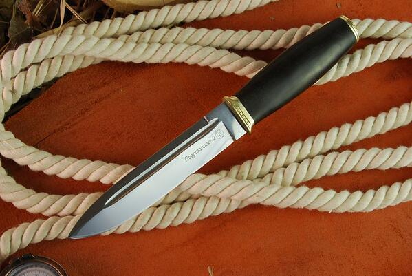 ООО ПП «Кизляр» представляет два новых клинка knife62.ru/news/novie-mod… ценителям клинкового оружия.