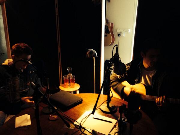 benanderson_88's tweet image. Podcast for @avillafan recorded. Now playing @FollowDusted's instruments. Cool studio.