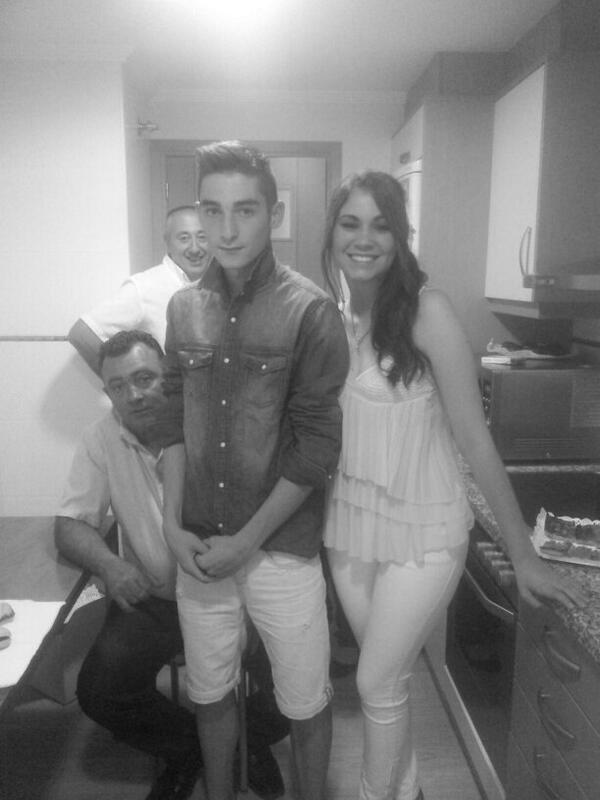 SaraSantamara's tweet photo. En el meu xiquet se disfruta més la vesprà, rebonico!!! @1997Soriano http://t.co/4YuUUhNOrP