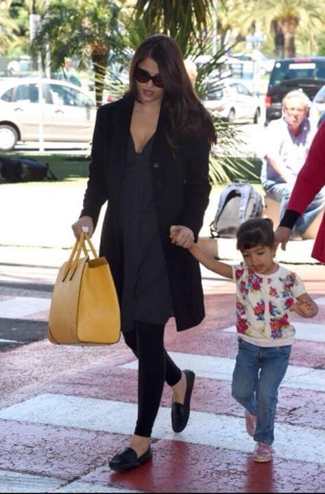 Embedded image permalink