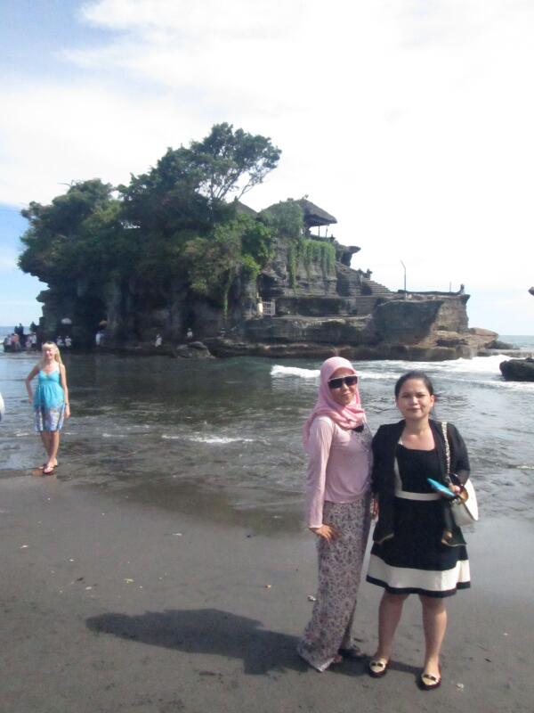 etty_chay's tweet photo. kangennnnn pingin holiday lagiiii...  kangen masa2 jokka bedua w/ dhewe, http://t.co/Mo9fbkmX0o