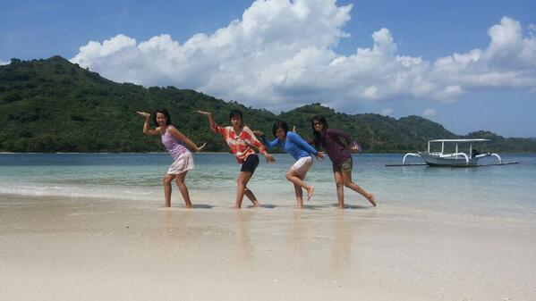 idachacha1's tweet photo. Cabe cabean,, wkwkwkwwkwwkw @dita_ce80 @nieeeeh @Yan_ag4si @MadeDewik @komangpaenk @EKA_deLi1 http://t.co/E4bleGoHET