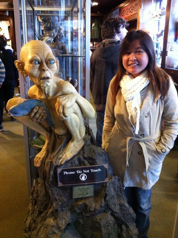 PergiDulu's tweet photo. Meet the Gollum at Weta Cave, Wellington. You can also see other Peter Jackson's work. July2012 @JPlusSunday #NZfoto http://t.co/gavA1wWJBf