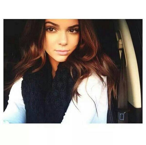 KingstonKendall's tweet photo. Hat wer zeit?😃❤ http://t.co/IDCiAcGvJ0