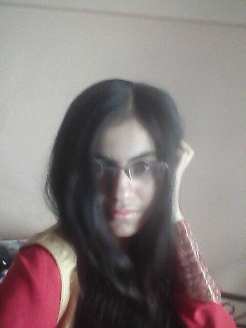 Destineepop's tweet photo. But first lemme take a #selfie #selfieindia @ZeeCafe http://t.co/HMR1gtzFJV