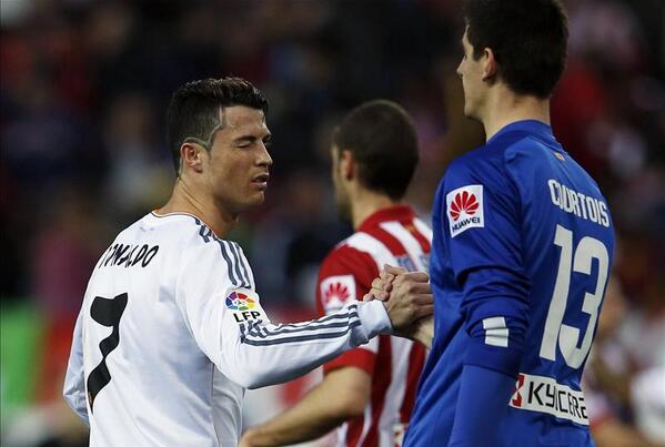 FootballFanCast's tweet photo. VIVA LA FIESTA..... Which Madrid team will win tonight? RT for Real, FAV for Atleti http://t.co/YikdlJ0tcF http://t.co/r8mMAx7dSX