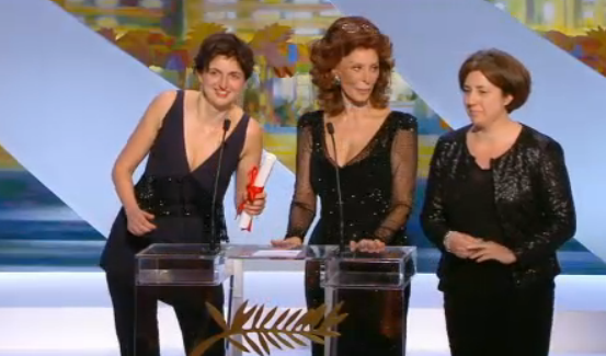 ciakmag's tweet photo. Sophia e Alice, che coppia, il cinema italiano ieri e oggi. Grande orgoglio! http://t.co/PeuAkirjt5