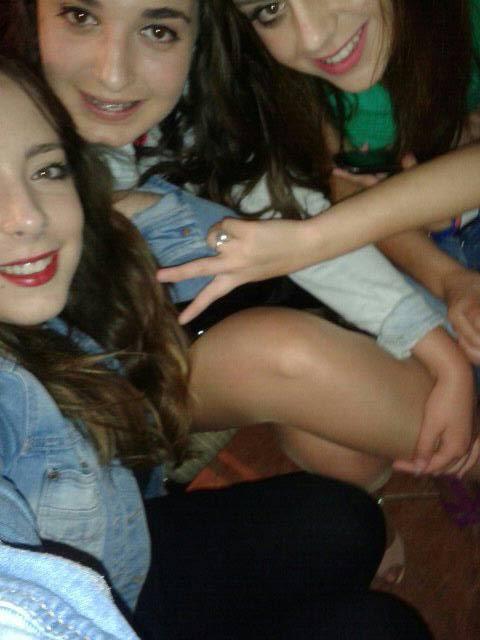Sebas7Lopez's tweet photo. Las más guapas del mundo http://t.co/De1Fb9ZHQS