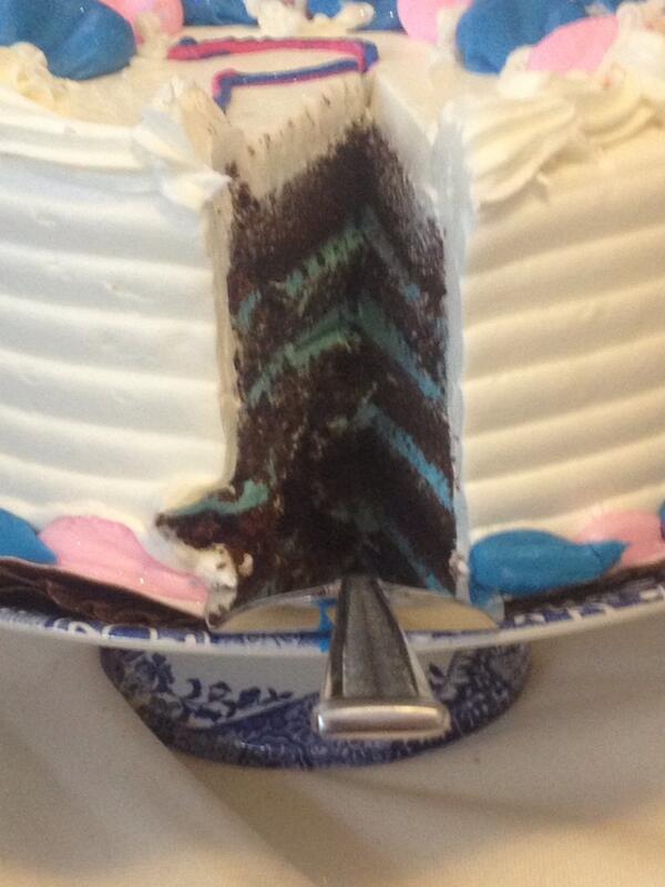 BMNYC53's tweet image. I'm going to be an Uncle to a Baby Boy Murphy!!!

Congrats to Ariana &amp;amp; Paul!!
#MurphyMan