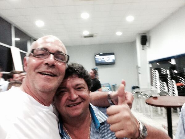 Contentos....
Lo hemos conseguido. Gracias técnicos y jugadores.