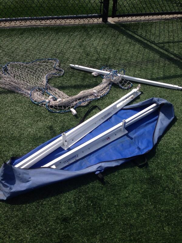 CFCSetup's tweet photo. Cleaning up the #mini #nets that we setup at @Coastal_FC http://t.co/jeNHKQ6oHe