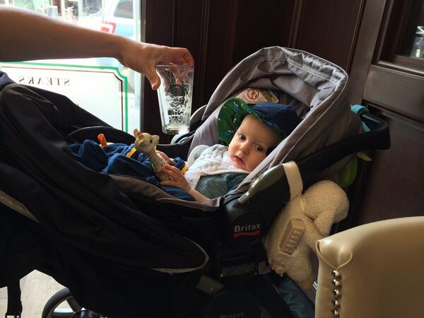 brewZnewZ's tweet photo. Stopped in for some lunch #knightsbaby (@ Knight's Downtown) http://t.co/tUyrKT8Ok0 http://t.co/0qkJFfXyMM