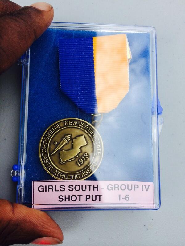 Toohot2handle__'s tweet photo. First place😌🙏🏆 #sectionalschamp💪 http://t.co/tY3bUfsFTh