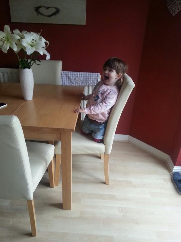 xLozzy_Loox's tweet photo. We love it at Auntie Jadey's @MissJadey241 http://t.co/K4vAatUkxp