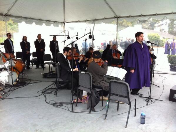 SFSU's tweet photo. Charles Blake Quin sings the national anthem. #sfsu2014 http://t.co/7be0H9cHt8