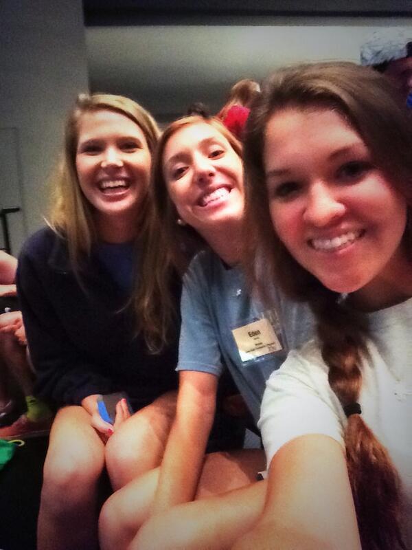 morganmoreno47's tweet photo. Had to take a #selfwe with my loves @shelbymedders @Eden_Starnes #pcway #thisispinecove http://t.co/d4ygS8egcE