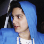 throughlr's tweet image. de touca, cr ♥♥