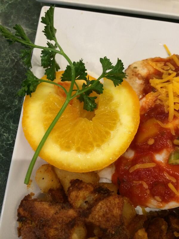 JimmyTatro's tweet photo. Hey breakfast restaurants, why is this a thing? http://t.co/JyLSPQrqkn