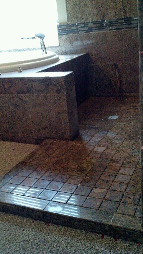 acetile's tweet image. Shower floor. Modesto