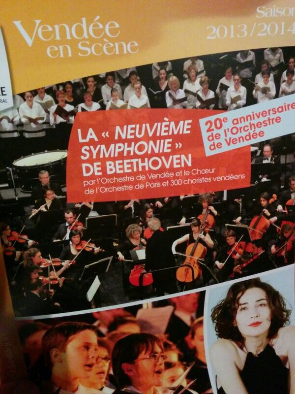 AnthonyRager's tweet photo. @BrunoRetailleau @CGVendee La #Vendée avait bel et bien 4 chœurs ce soir, merci pour cette magnifique symphonie ! http://t.co/Syg42r7Bev
