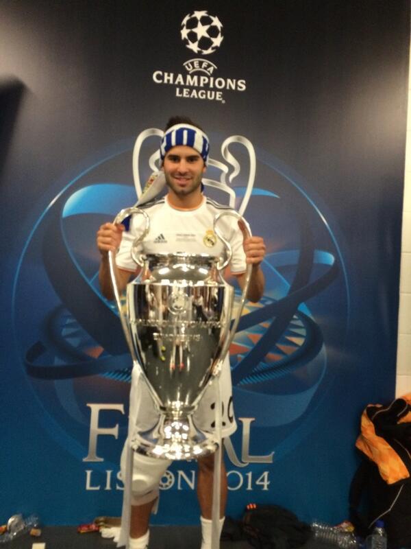 JeseRodriguez10's tweet photo. Ya está aquí!!!!!!!! La DÉCIMA http://t.co/5LgSh5p9v1