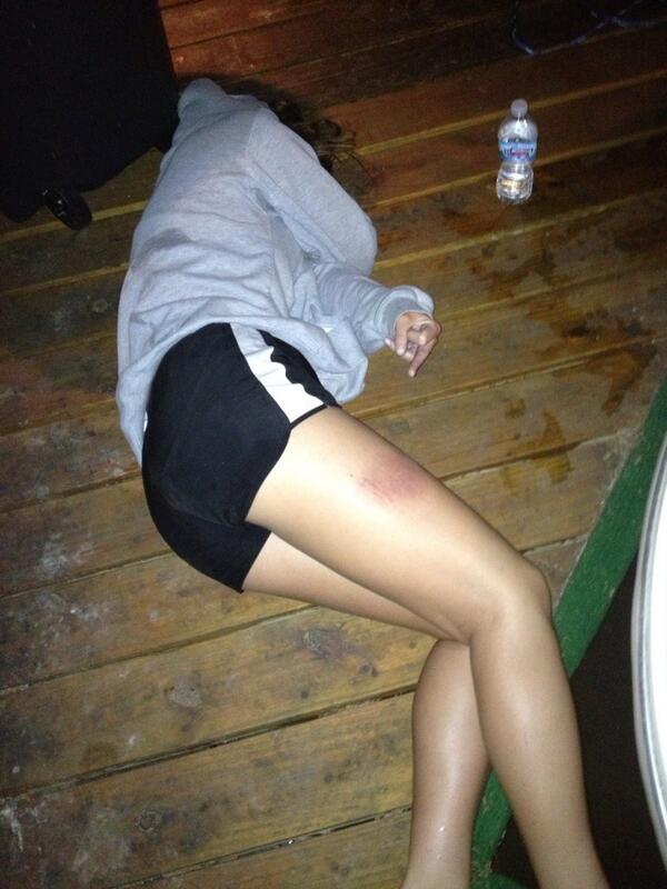 youngpaigelitt's tweet image. Another tennis player down #6left @alfriend15