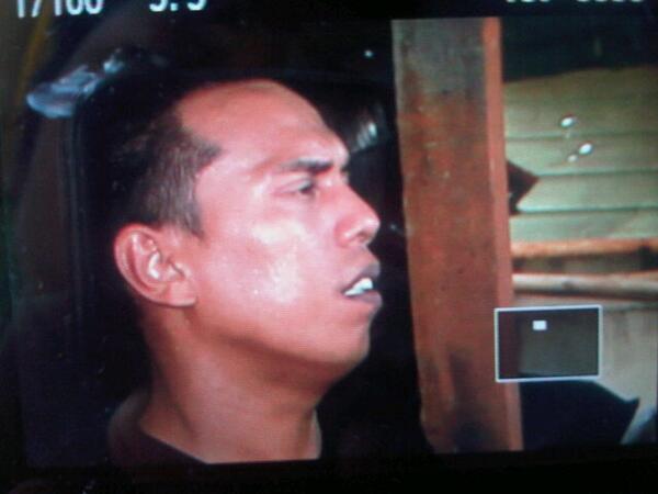dewidenata's tweet photo. Siapapun yang liat orang ini tolong hubungi saya. Orang ini bahaya. Penipu. http://t.co/rC3MsWnEQO