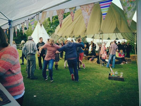 TheWhiteDogPub's tweet image. Come down to TP Topia tomorrow from 2! £5 entry kids U12 free and dogs welcome @dogfriendlybrit @whatson4me_SE RT?