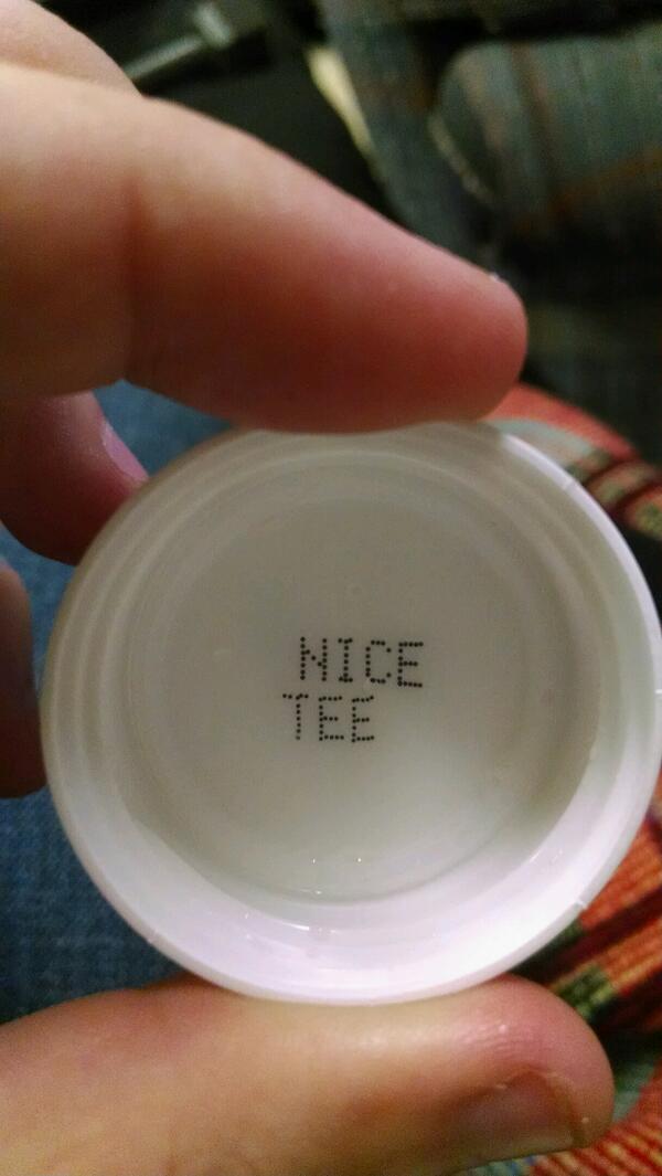 SmoshAddict_'s tweet photo. I mean yeah my shirt is nice buuuuuut how do you know?! #Creepy http://t.co/ddDHGudwn7