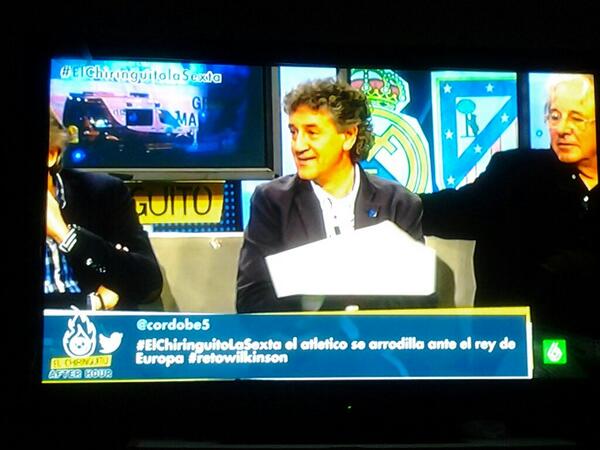 jerlinglima's tweet photo. Hasta q no termine el chiringuito no me duermo jaja #Elchiringuitolasexta http://t.co/2o9L2TYJ6r
