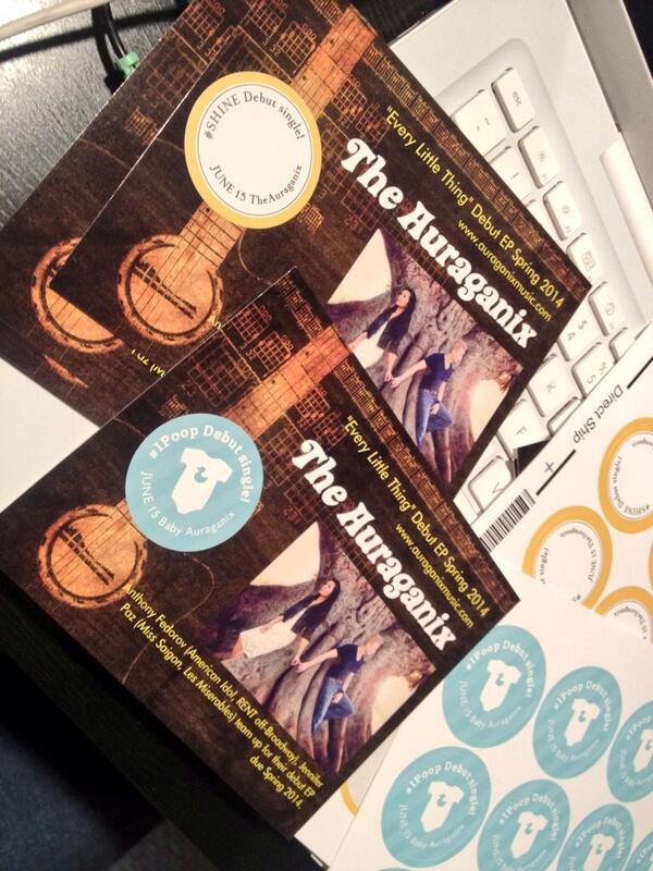 Jennifer_Paz's tweet image. “@AuraganixMusic: #SHINE &amp;amp; #IPOOP @iTunesMusic 6/15! http://t.co/IZlvRlNwul”