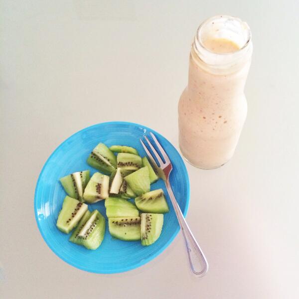 fransiscalukman's tweet photo. #RookieApp http://t.co/BydUhsTH2C