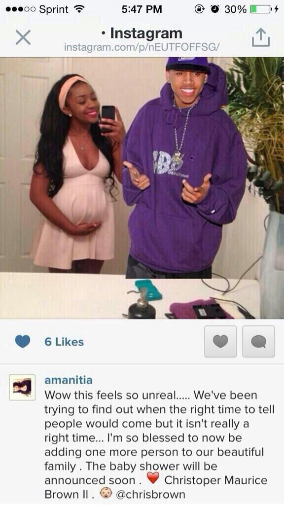 FunnyPicsDepot's tweet image. THIS BITCH PHOTOSHOPPED CHRIS BROWN IN HER IG PIC.. LMFAO