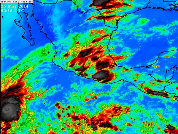 metmex's tweet photo. Se espera que el huracán #Amanda mantenga su intensidad de categoría 3 hasta el día lunes. Trayectoria potencial. http://t.co/Mn7U0PPFZ7