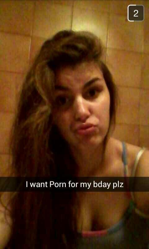 austi08's tweet photo. @Britmamarot happy birthday stunner ! http://t.co/MzdNStyVQv