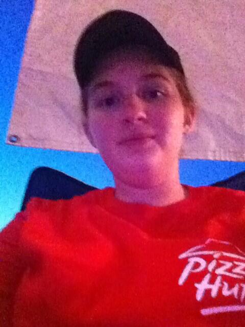 ChelseyLynnette's tweet image. #pizzahut #concertwork #buffaloruncasinoresort