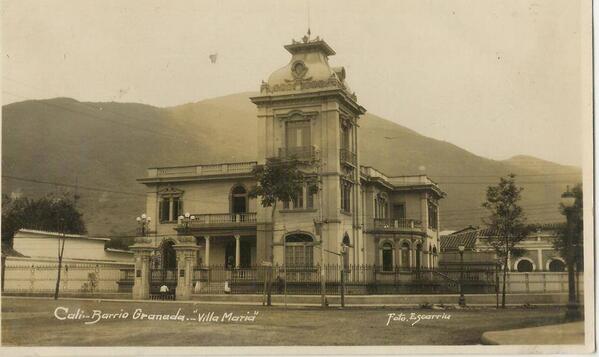 CaliAntigua's tweet photo. Barrio Granada http://t.co/KuMVNtlG1p