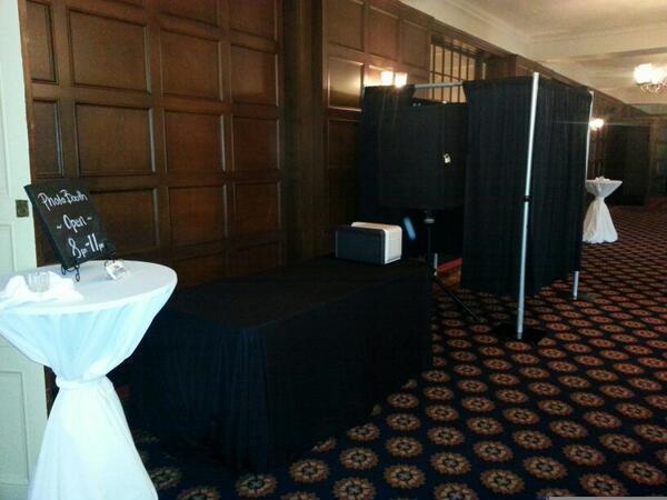 STLPartyBooth's tweet photo. #missouriathleticclub #photoboothgoodtimes  #photo #wedding #stlouispartybooth http://t.co/JPYaTp2ieg