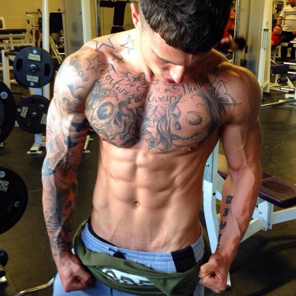 peakformance's tweet image. Congrats @danharding89 on your @MyproteinUK partnership 👌looking incredible!