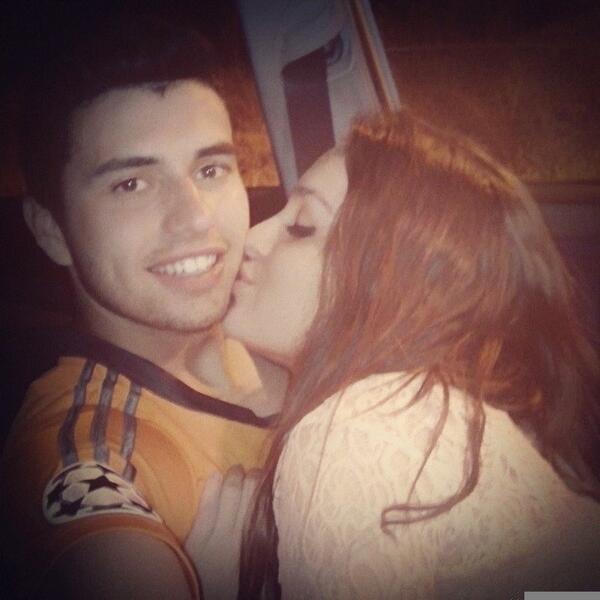 tamara_232's tweet photo. Love you ♡ http://t.co/EQQ5VvrezV