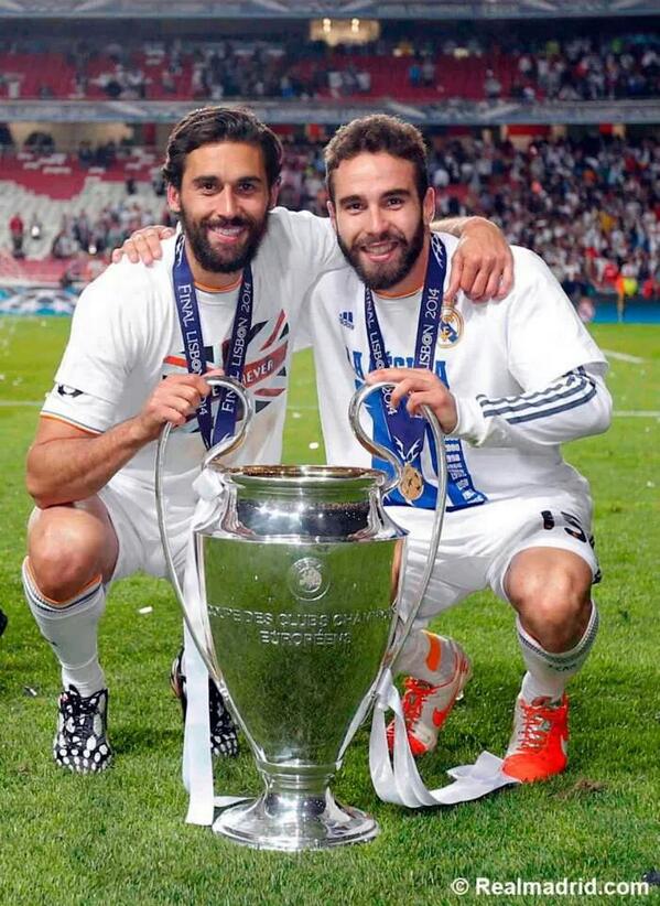 Apoyo_RMCF's tweet photo. ALVARO ARBELOA Y DANI CARVAJAL http://t.co/6JCwPVkBYM