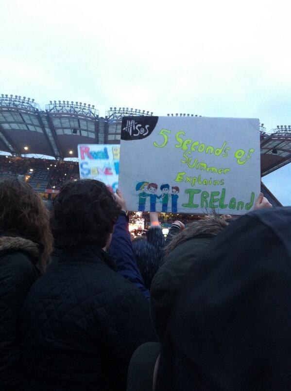 CiaraBlundell7's tweet image. I must say id a great view of the 1D boys last night!! 😍😍😍 #midgetproblems