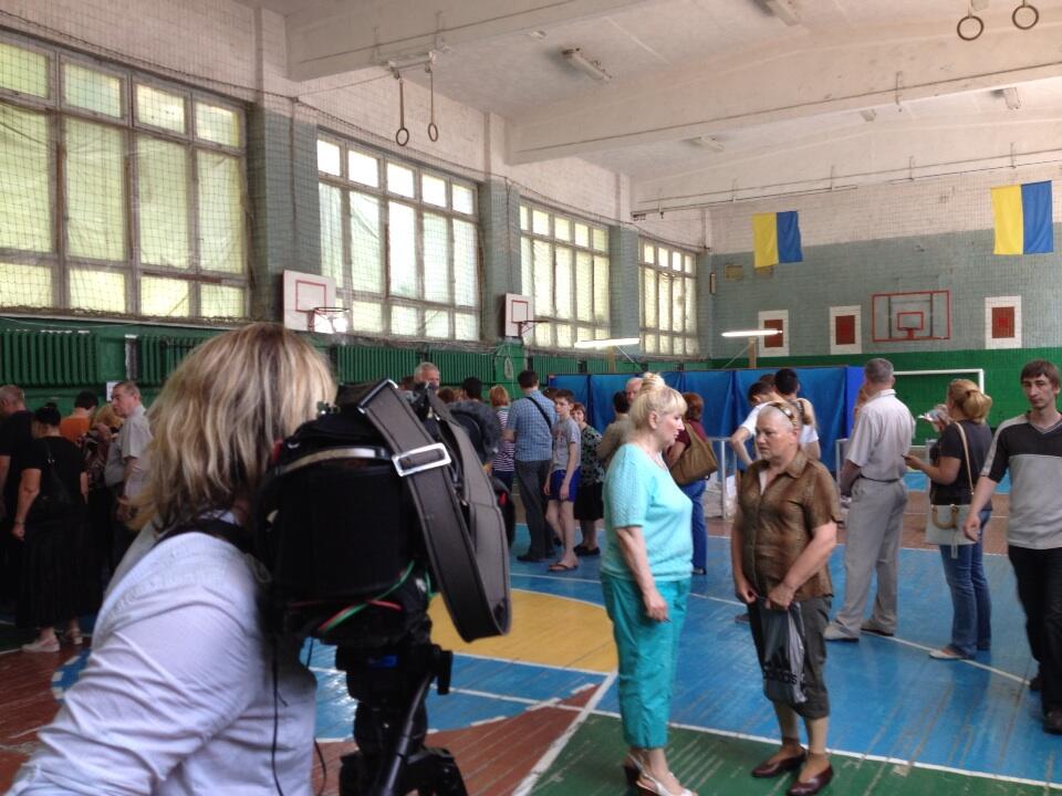 На Луганщине проголосовало 18% избирателей, - ОГА - Цензор.НЕТ 4025