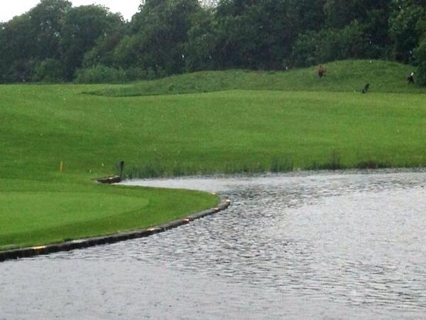 CookridgeGC's tweet image. #nervoustimes at #englandsno1 The culprit? An unfortunate duck investigating the overflow pipe? #allsorted #newmenu!!