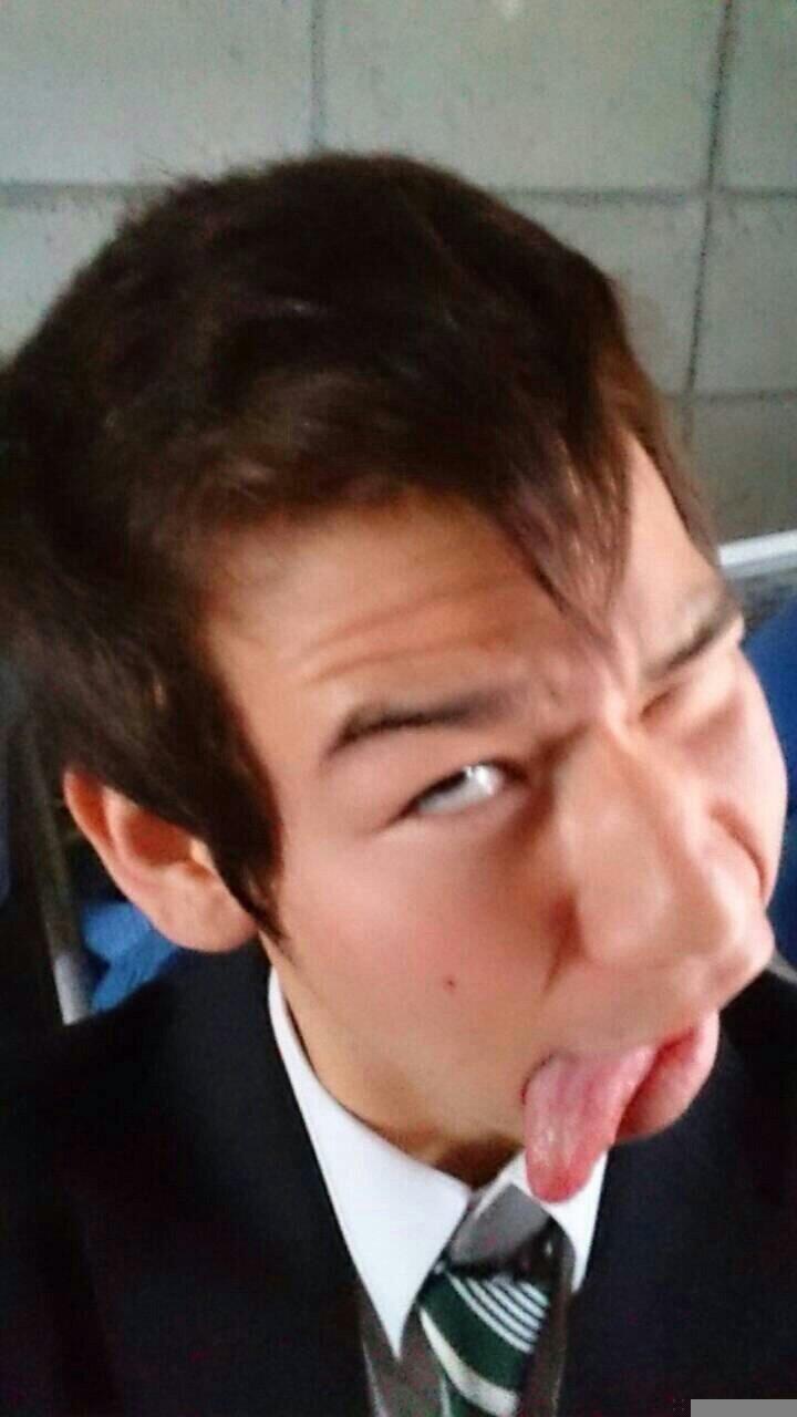 なち もう 自分の顔嫌いすぎてやだ 嫌すぎる かっこよくなりたい整形したい ブス過ぎて福田見たいな顔になりたい Http T Co Vghmeghk3m Twitter