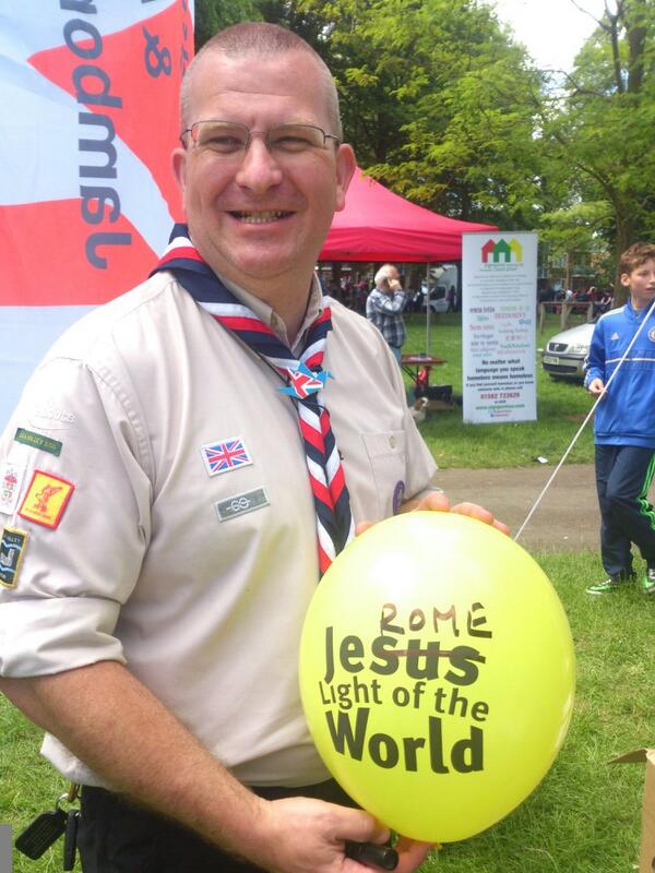 AnnonTheMonster's tweet photo. @leascoutgroup @WSJ_Beds2015 Very important message from the Jamboree Leader http://t.co/NtZGfyWVR1