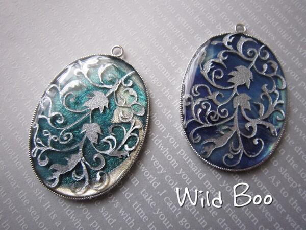 【樹脂と切り絵のチャーム】白銀蔦
tetote-market.jp/creator/wildbo… …
シルバーで蔦のデザインを 切り抜いた切り絵を樹脂に封じ込めました。